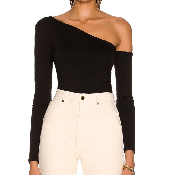 L'AGENCE Tops - L'AGENCE Hattie Long Sleeve Black One-Shoulder Top size XL NWT